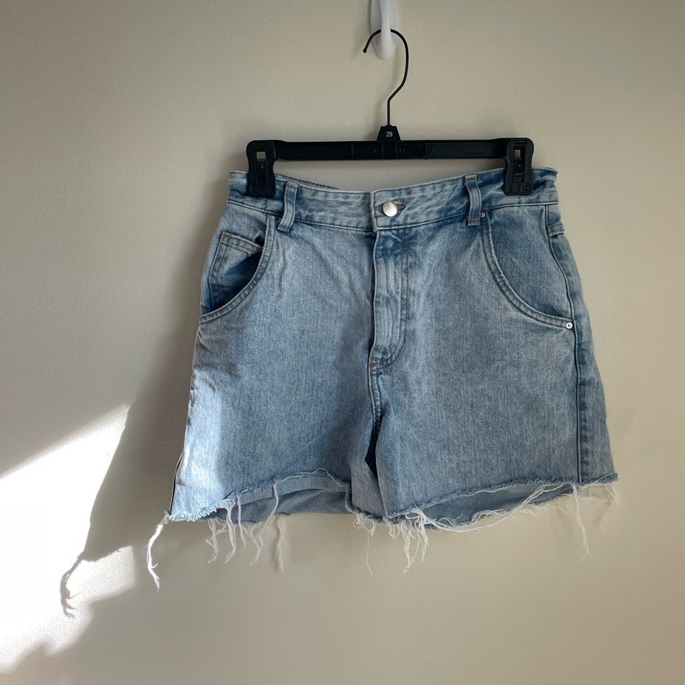 Trendy High Waisted Distressed Baggy Denim Shorts